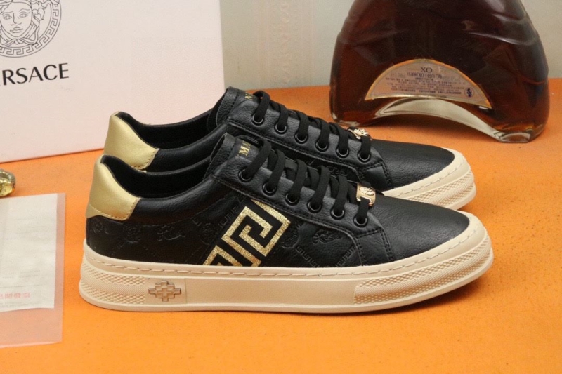 Givenchy Sneakers